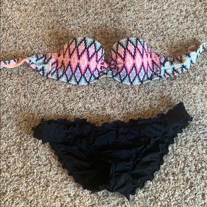 Victoria’s Secret bikini
